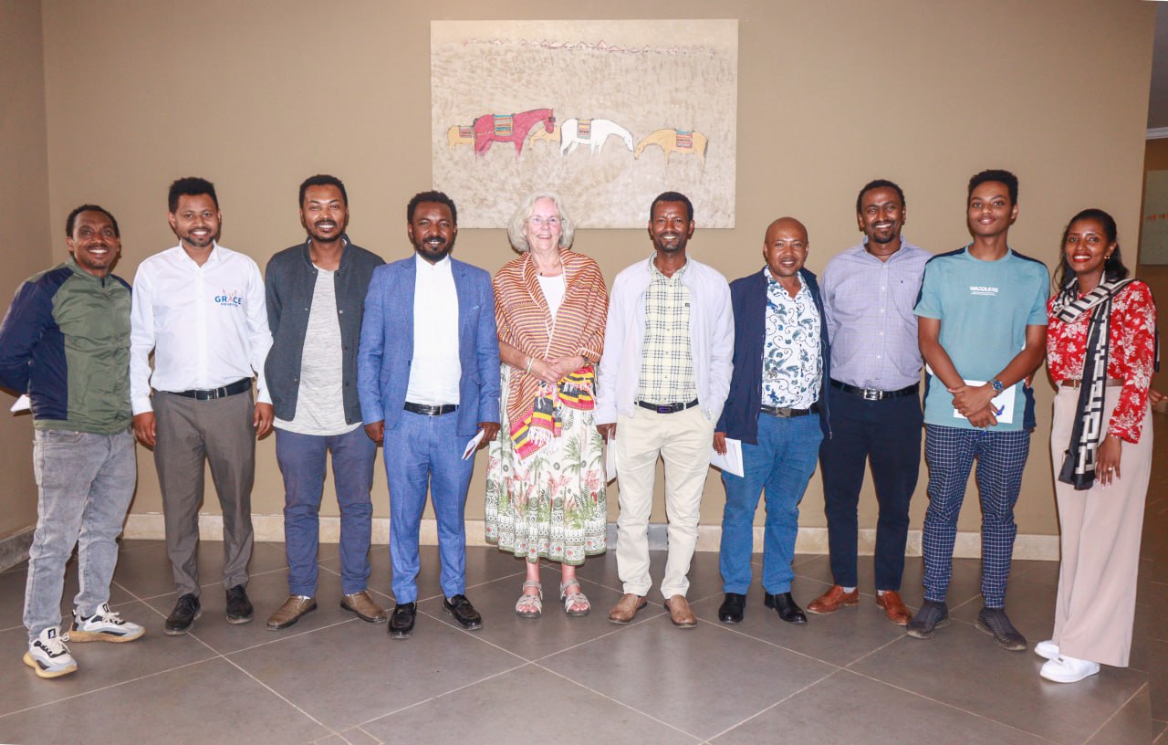 Grace Hospital medical team participating in training session PUM.